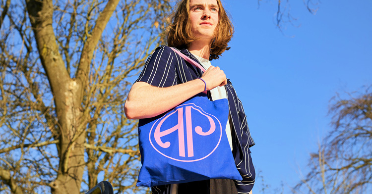 國(guó)外品牌設(shè)計(jì),專(zhuān)業(yè)品牌設(shè)計(jì),vi品牌設(shè)計(jì),品牌設(shè)計(jì)方案,品牌設(shè)計(jì)創(chuàng)意,品牌設(shè)計(jì)分析