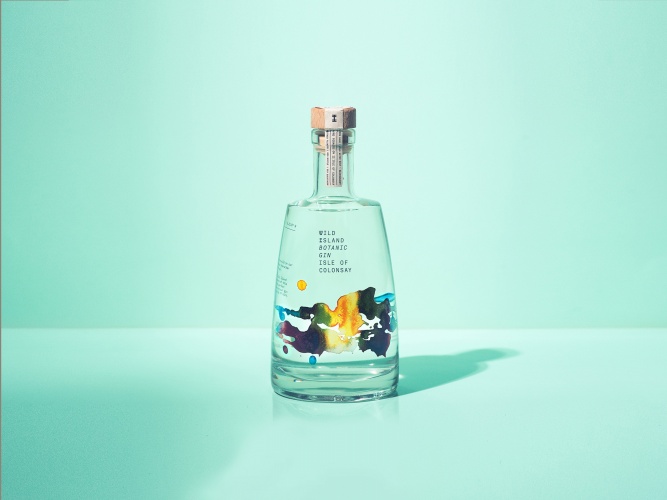 野島杜松子酒品牌視覺識別系統(tǒng)和產品包裝設計,水彩的簡約碰撞